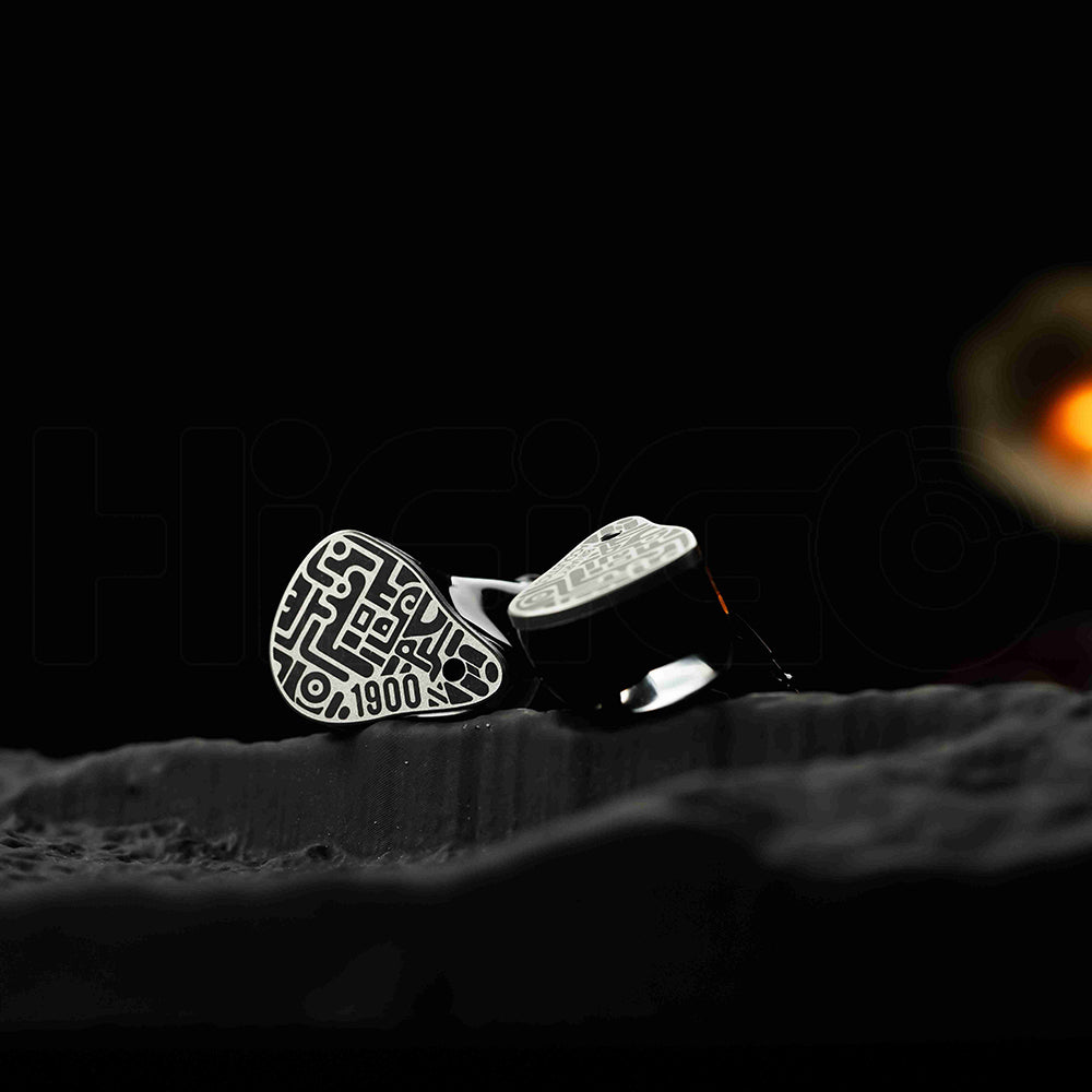 Binary 1900 10mm DD + 6mm Passive Diaphragm + 4BA In-Ear Monitors